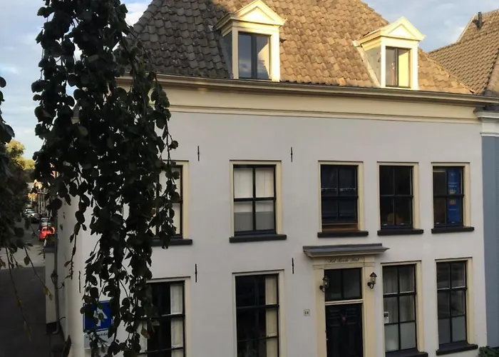 Bed & Breakfast Het Rode Hert 4*